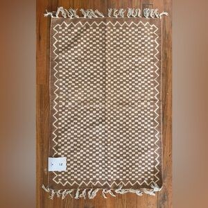 Urban Outfitters Brown and Cream Checkered Rug NWOT